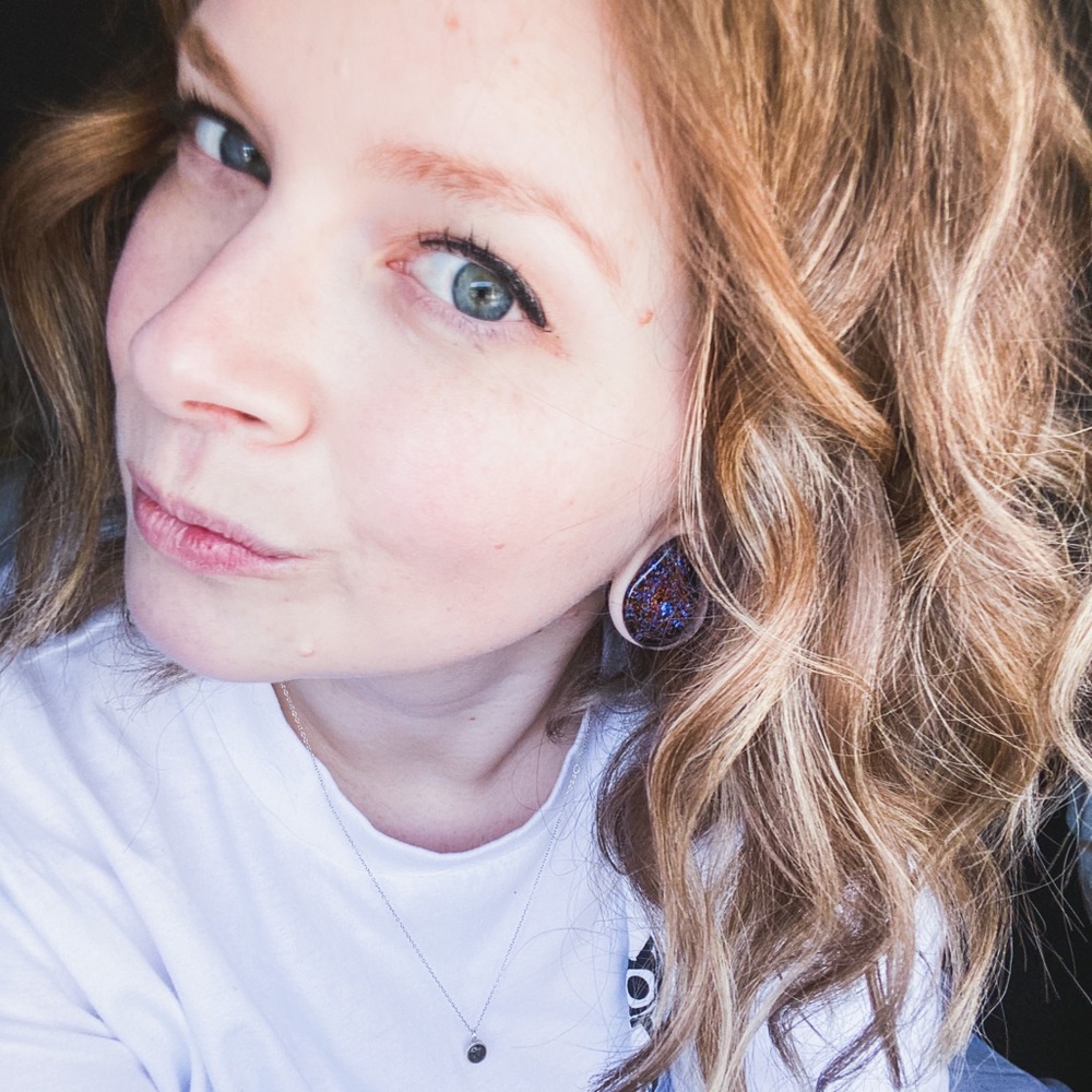 Meet your Posher, Annie